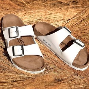 Arizona White Birkenstocks Size 9